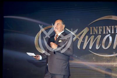 Salvador Mejía, productor