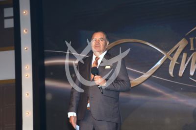 Salvador Mejía, productor