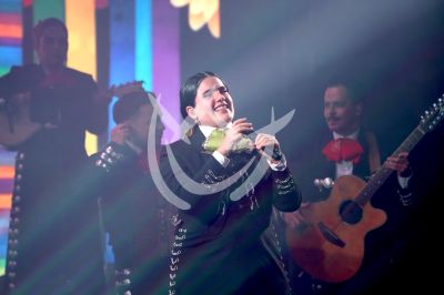 Camila Fernández con pancita