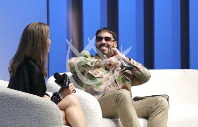 Anuel AA con Latin Billboard