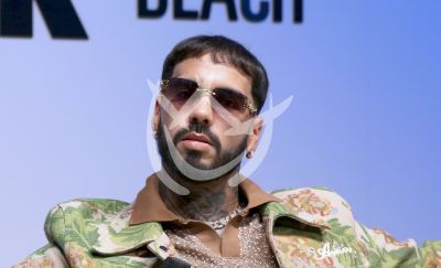 Anuel AA con Latin Billboard