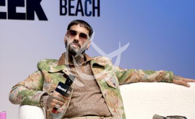 Anuel AA con Latin Billboard