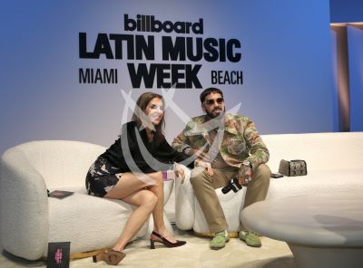 Anuel AA con Latin Billboard