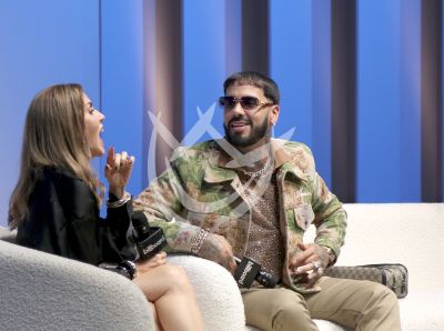 Anuel AA con Latin Billboard