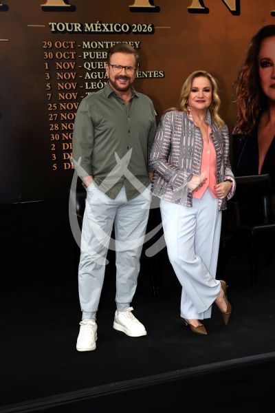 Pimpinela son Leyendas 