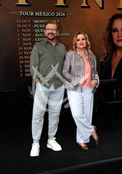 Pimpinela son Leyendas 