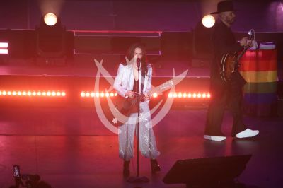Jesse y Joy cantan con Despecho