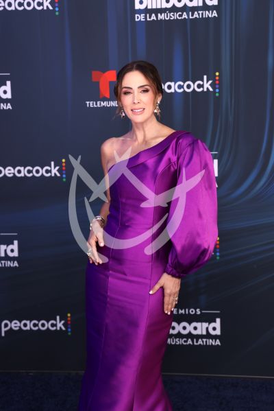 Jacky Bracamontes en Premios Billboard