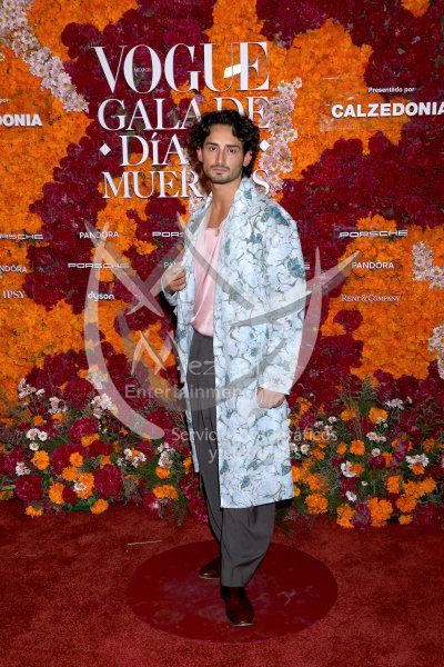 Emilio Osorio de Día de Muertos