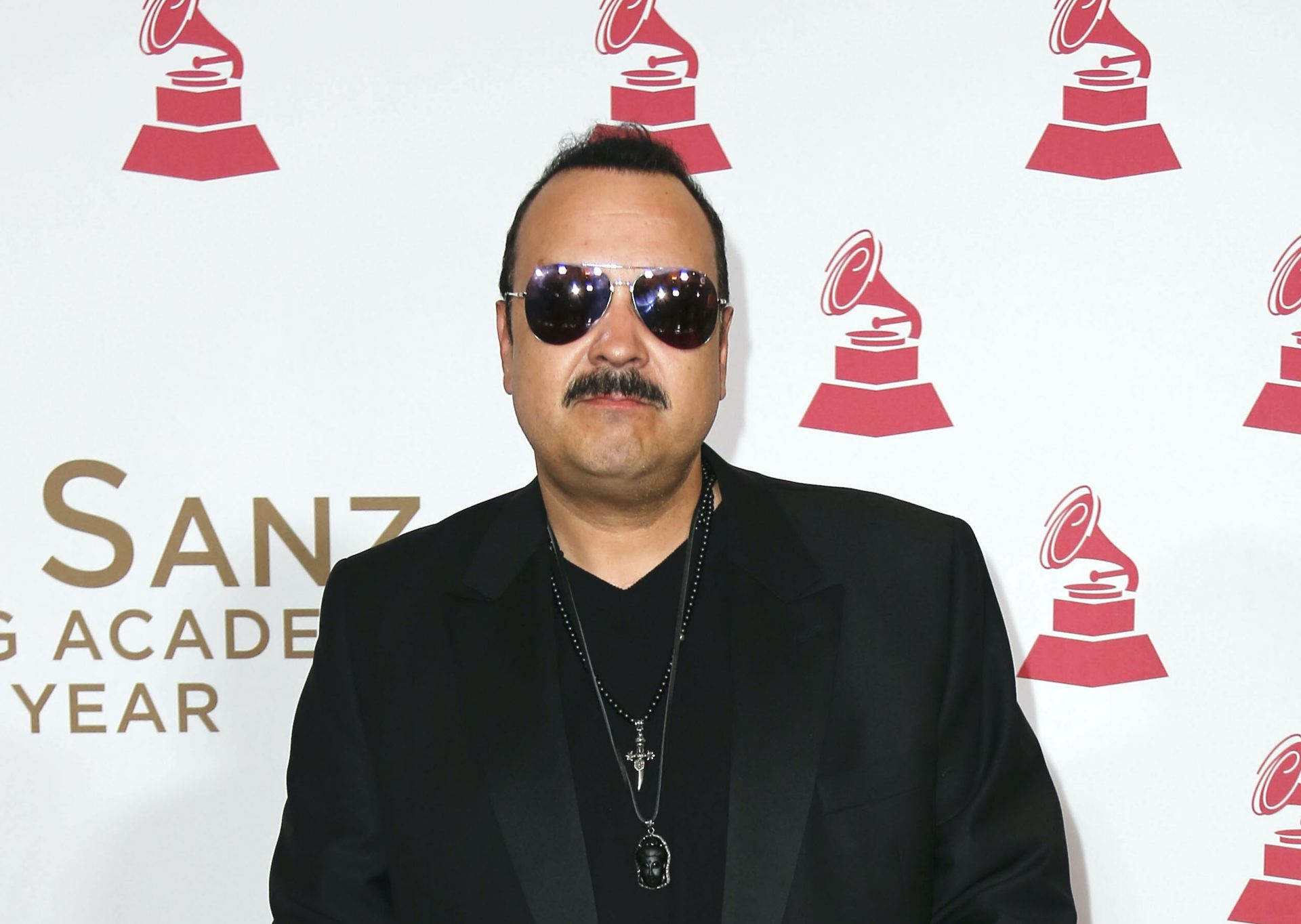 Pepe Aguilar: Quien trabaje conmigo debe estar vacunado