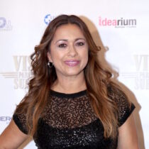 Neida Sandoval recuerda sus tres frentes de guerra