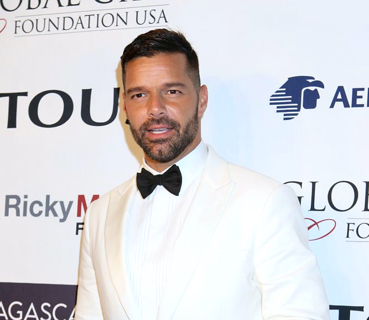 Ricky Martin se aleja de su familia tras escándalo
