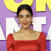 Esmeralda Pimentel celebra un año libre de implantes