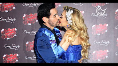 VIDEO: El beso falso de David Zepeda y Aracely Arámbula