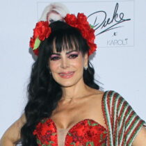 A Maribel Guardia le duele el rumor de su muerte 