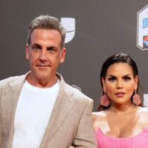 Carlos Ponce y Karina Banda construyen escuela 