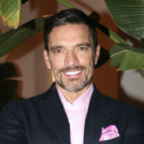 Julián Gil aceptaría condiciones de Marjorie para estar con su hijo  