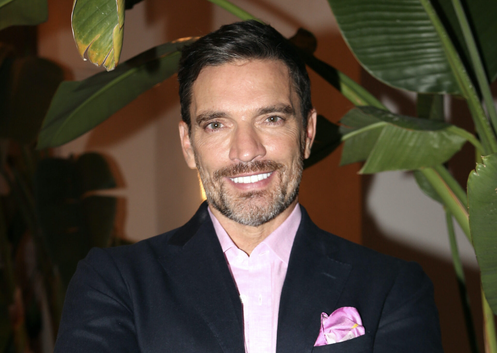 Julián Gil aceptaría condiciones de Marjorie para estar con su hijo  