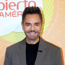 Eugenio Derbez conoce a fan y termina llorando