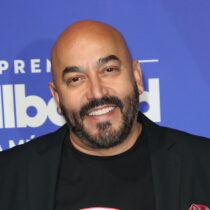 Lupillo Rivera le pide a Trump un chance para los migrantes