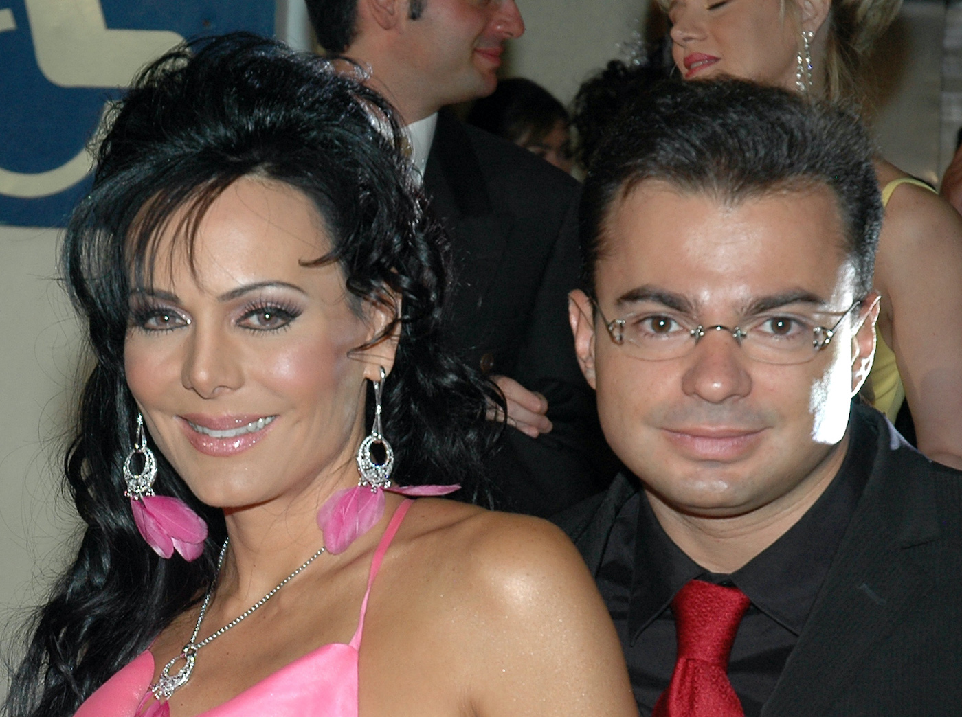 Esposo de Maribel Guardia sale al quite