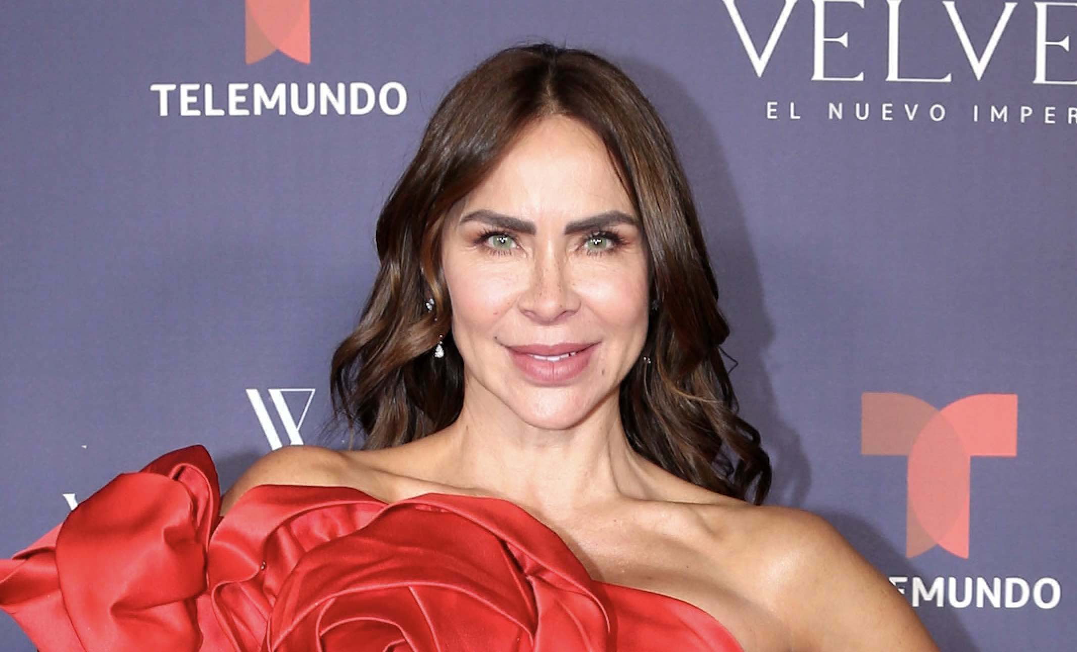VIDEO: ¿A qué le tiene miedo Aylín Mujica?