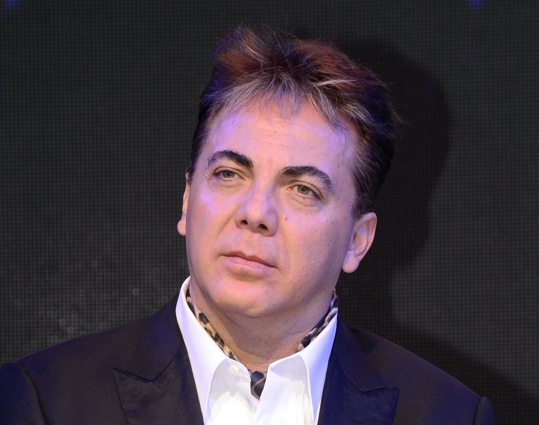 Cristian Castro quiere volver a vivir con mamá Verónica