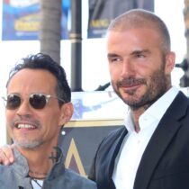 Dicen que Marc Anthony causó distanciamiento entre los Beckham y su hijo 