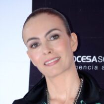 Sasha Sokol celebra veredicto contra Luis de Llano