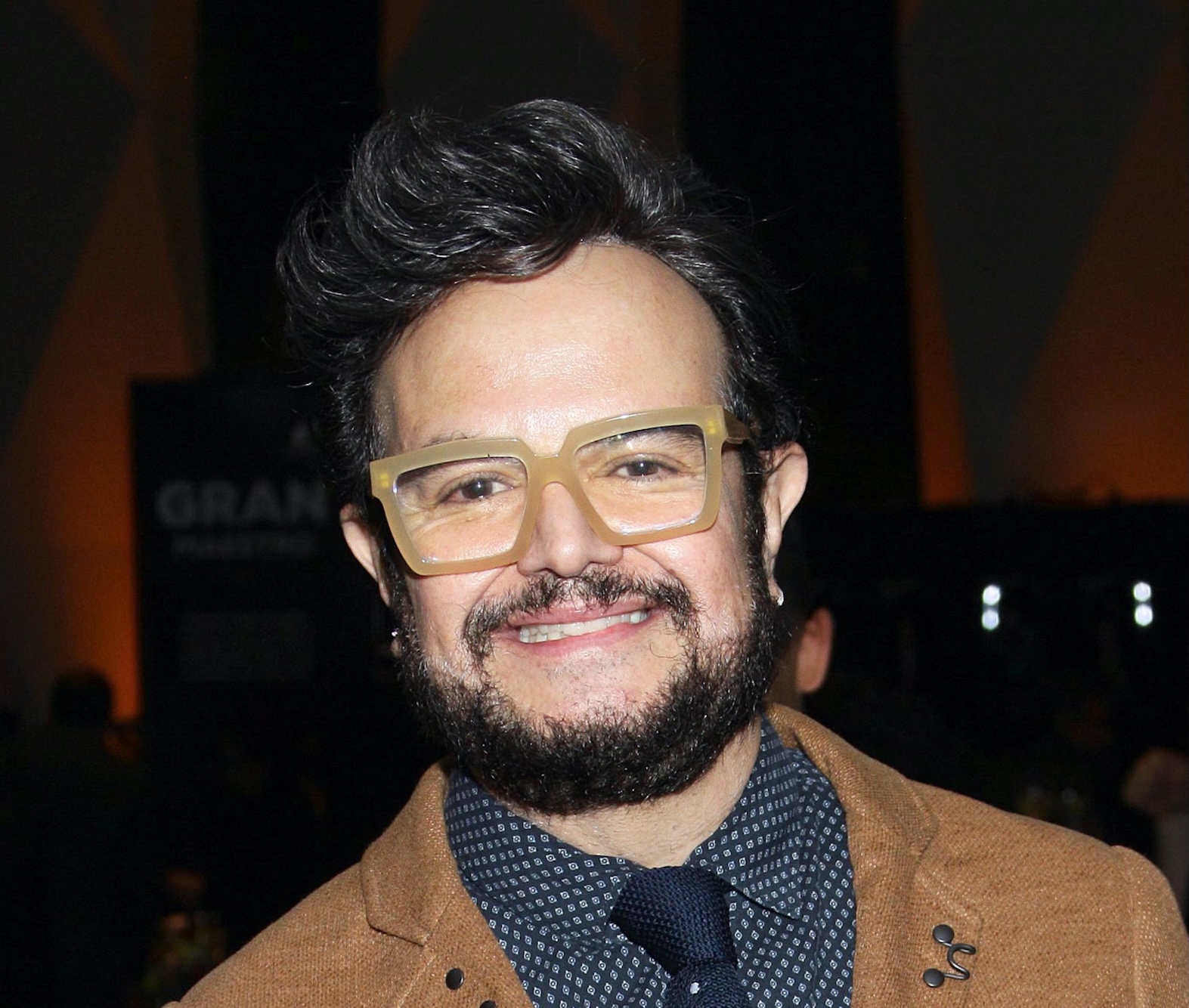 Aleks Syntek afirma que Shakira le coqueteó