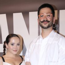 Señora casi se ahoga en gira de Camilo y Evaluna