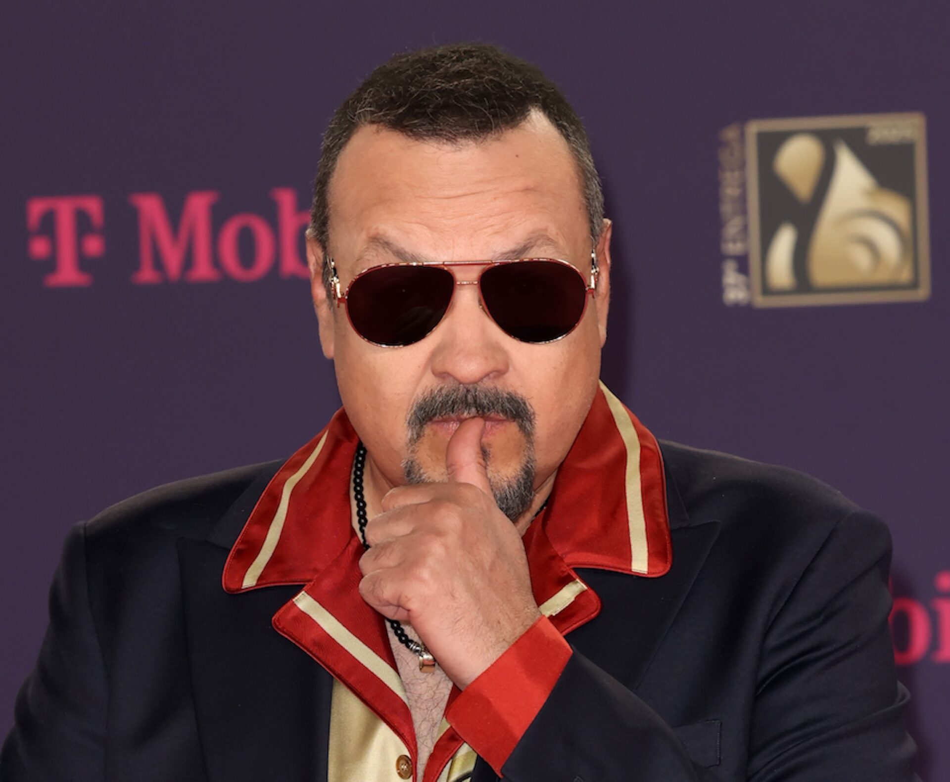 Hijo de Pepe Aguilar decide acabar con la polémica