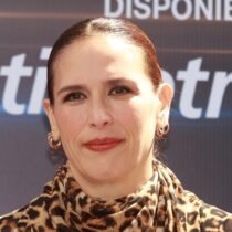 Tunden a Angélica Vale por decir que latinos no pueden pagar el Super Bowl