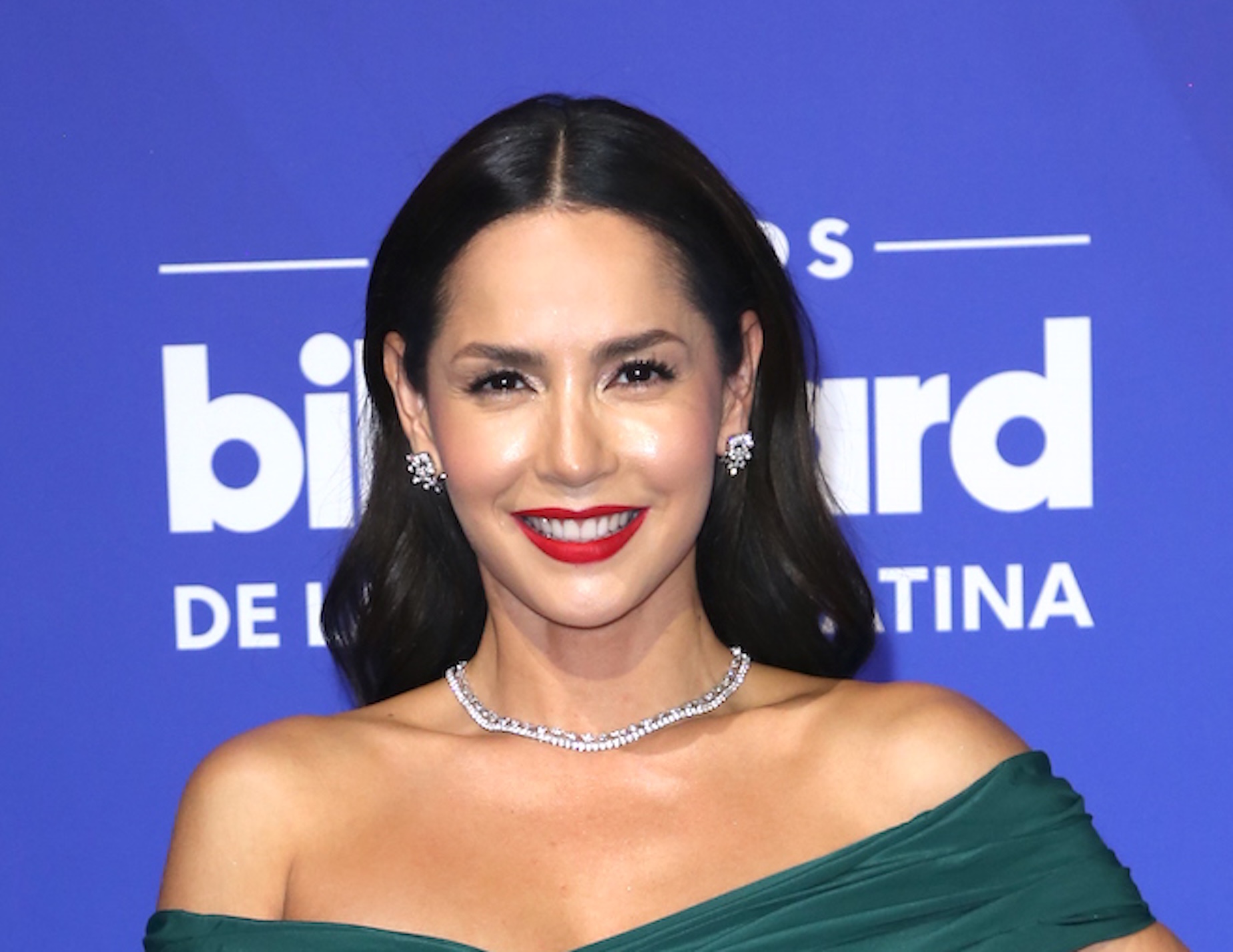 Carmen Villalobos lleva a su mamá a ver al Papa