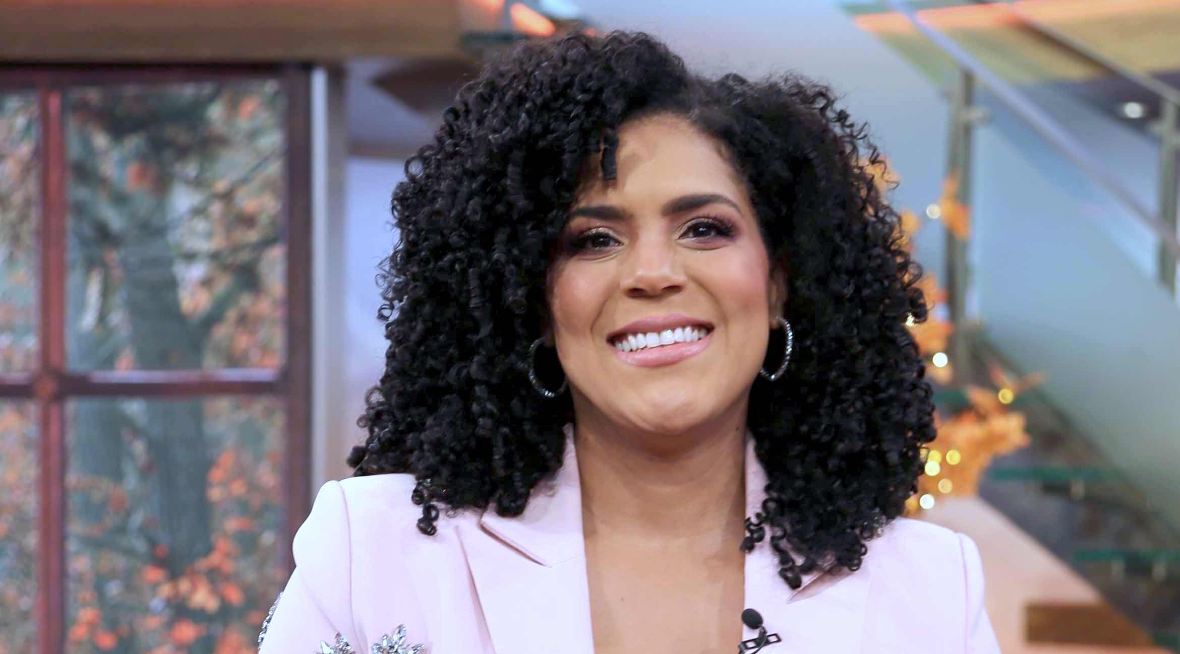 VIDEO: Francisca cuenta cómo es su hija Rafaella