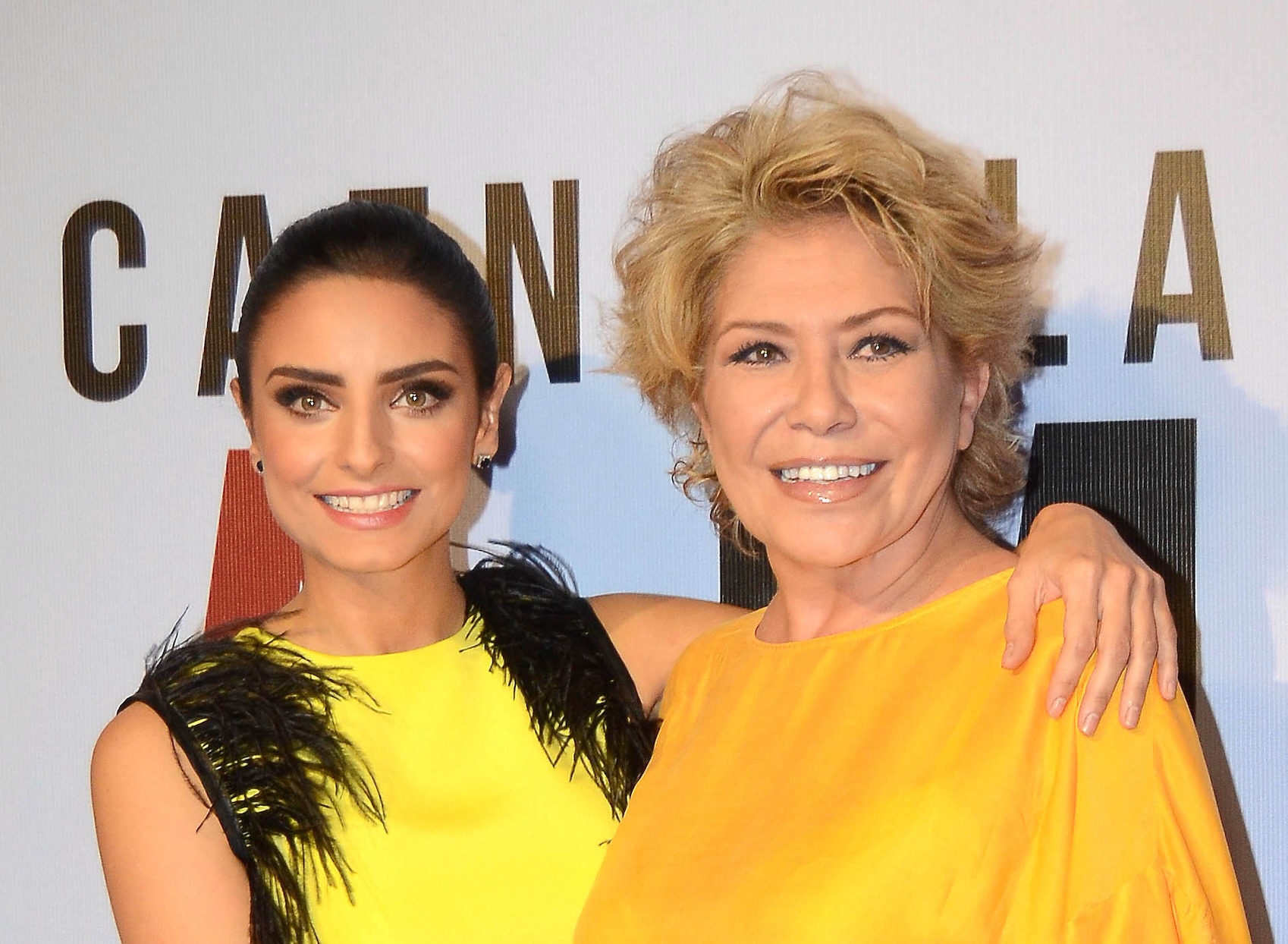 Aislinn Derbez confirma que su mamá murió de un infarto