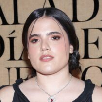 Camila Fernández se despide entre lágrimas de la gira con papá Alejandro