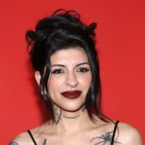 Fans de Cazzu proponen creación de ley con su nombre 