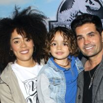 Hijo fallecido de Ferdinando Valencia les manda un bebé arcoíris