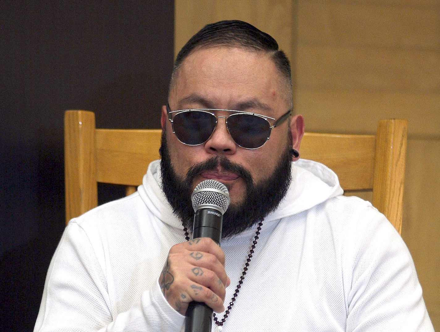 AB Quintanilla anuncia la muerte de su padre