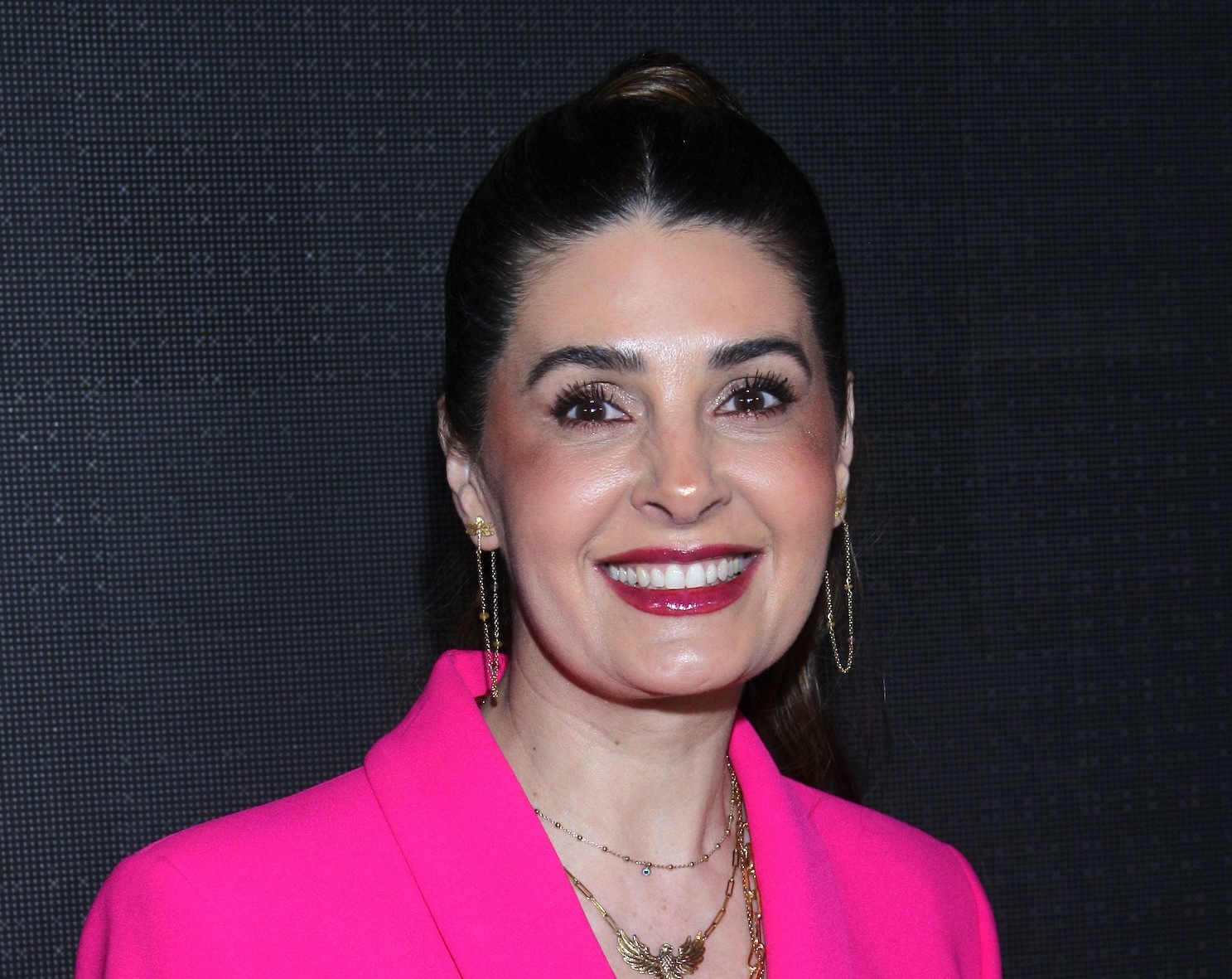 Mayrín Villanueva dice que siempre le suben la edad