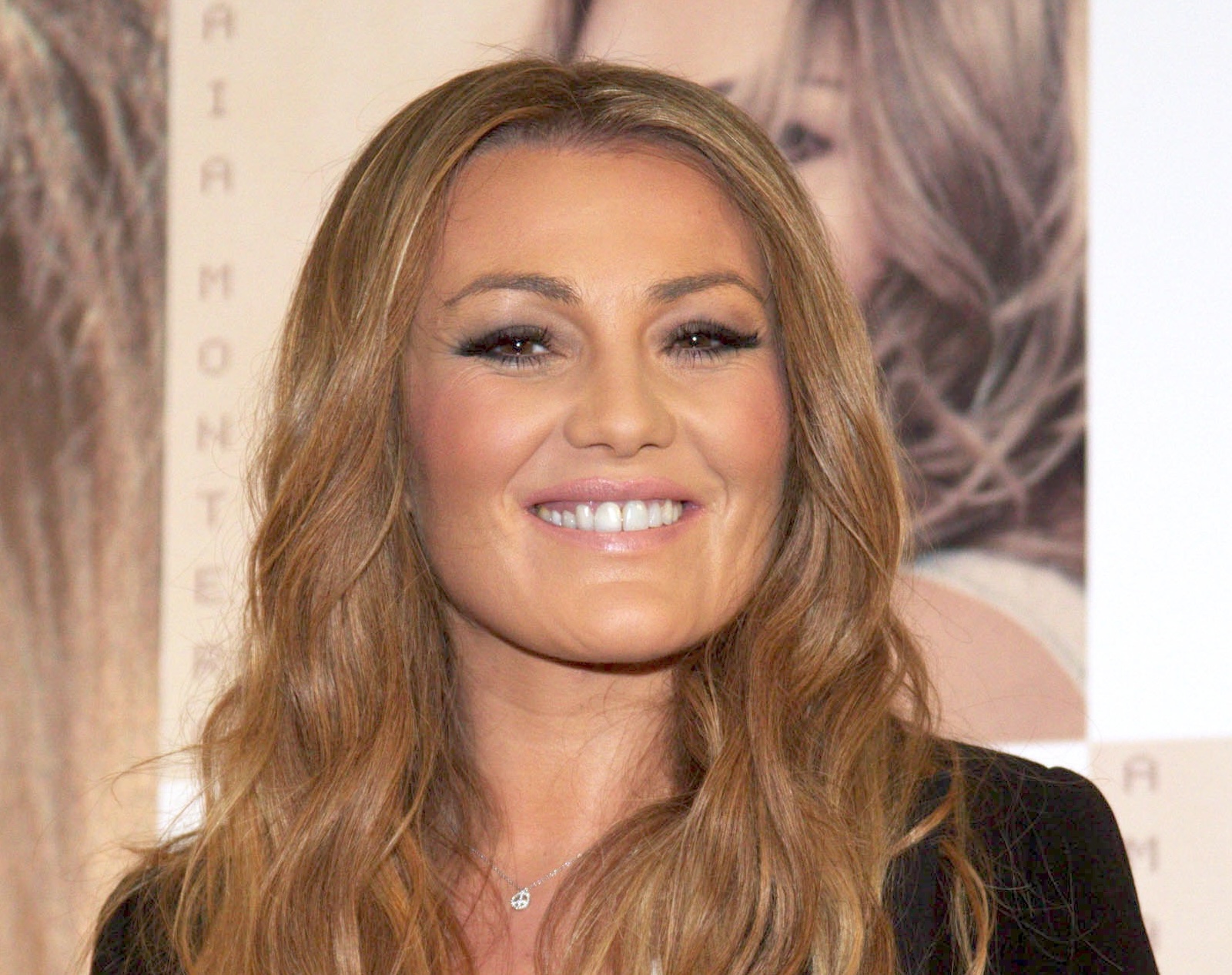 Amaia Montero agradece el cariño de sus compañeros de La Oreja De Van Gogh