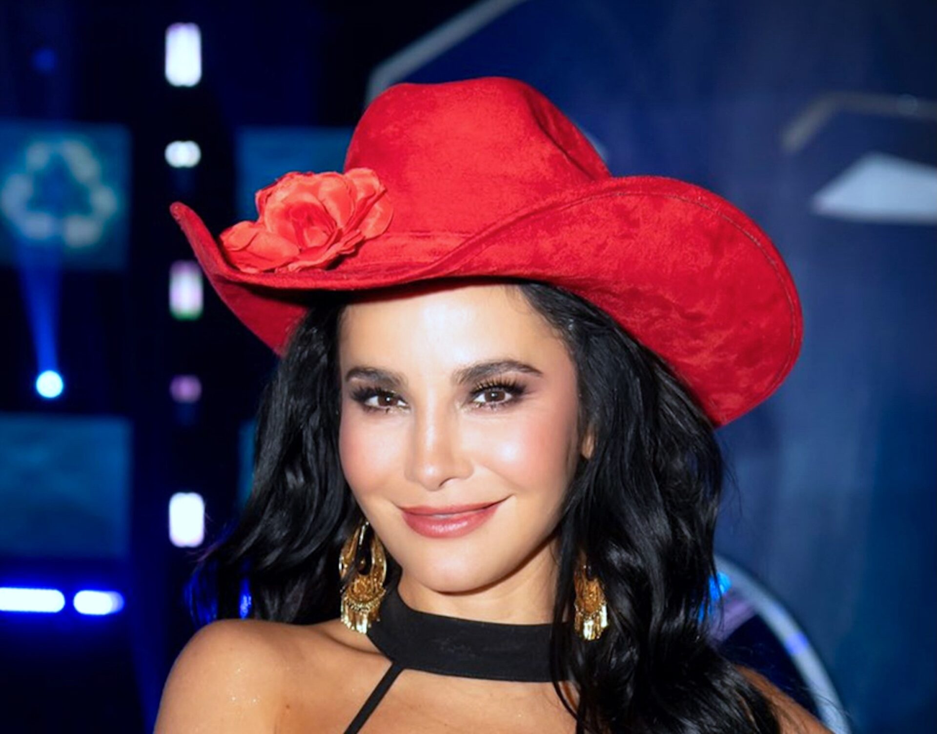 Martha Higareda relata el infierno que vivió con una de sus gemelas