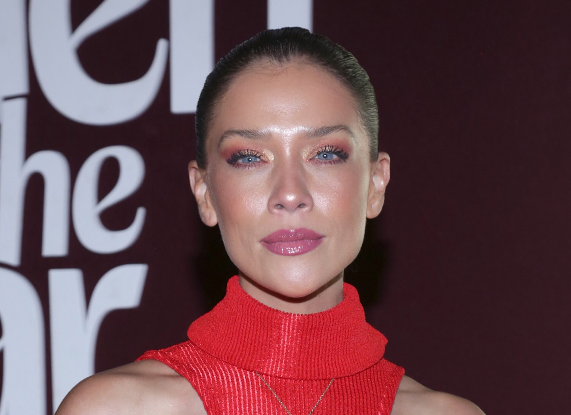 Carolina Miranda habla de los empujones a Yeri Mua en show de Bad Bunny