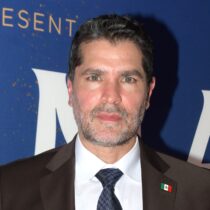 Eduardo Verástegui reprueba el discurso de Bad Bunny sobre el ICE