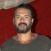 Ricardo Arjona compara la educación en casa de antes y de ahora