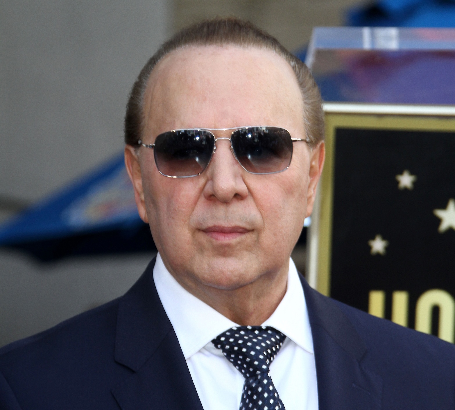 Tommy Mottola se queda sin negocio salsero por culpa de Epstein