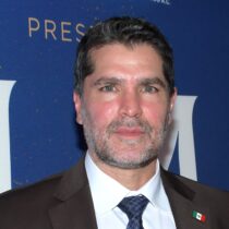 Eduardo Verástegui intentó disuadir a española que pidió eutanasia