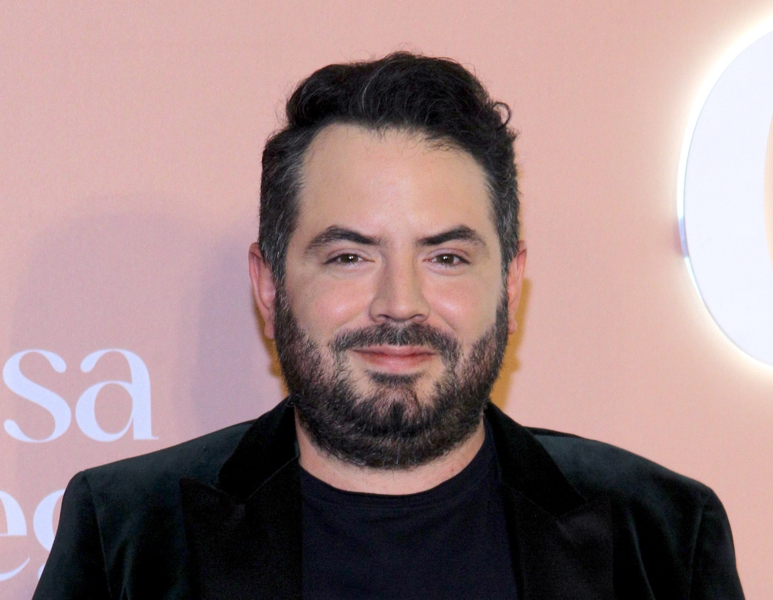 José Eduardo Derbez revela que fue víctima de estafa 