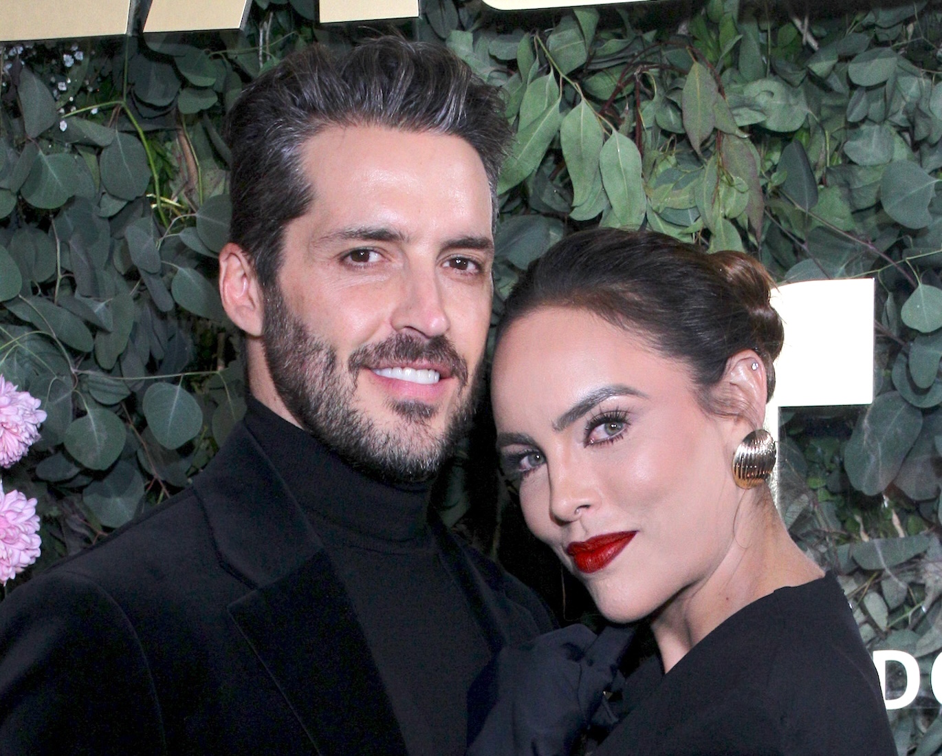 Sara Corrales hace el delicioso con su marido en pleno embarazo 